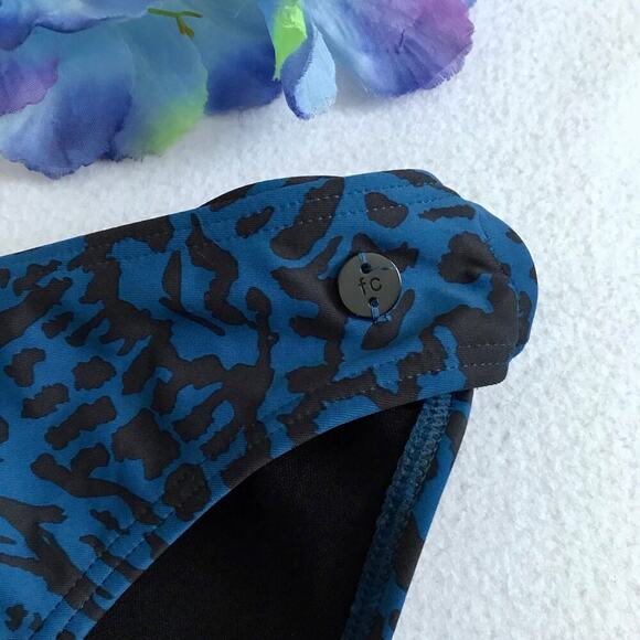 French Connection NWT Bikini Swim Bottom Women S - Picture 9 of 9